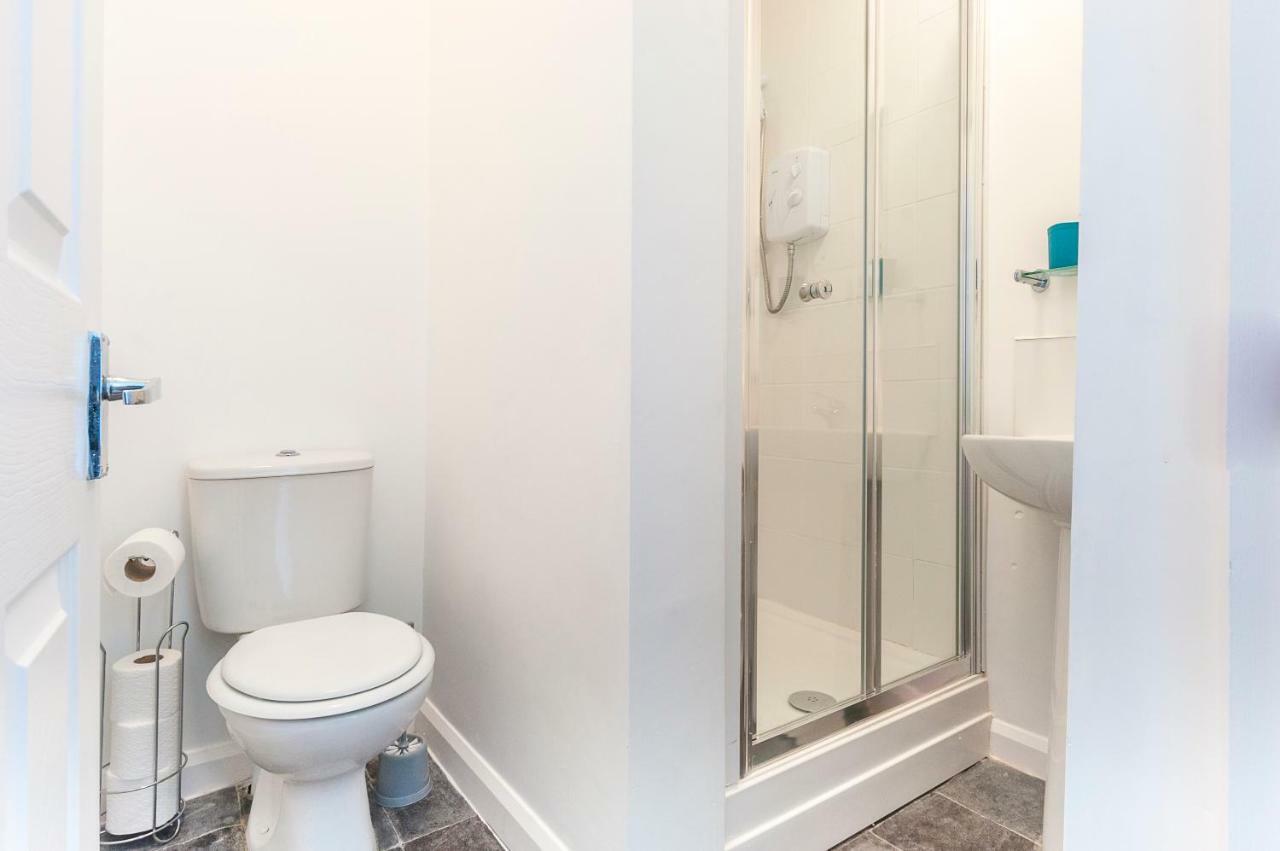 Five Way Apartments Пейнтон Экстерьер фото