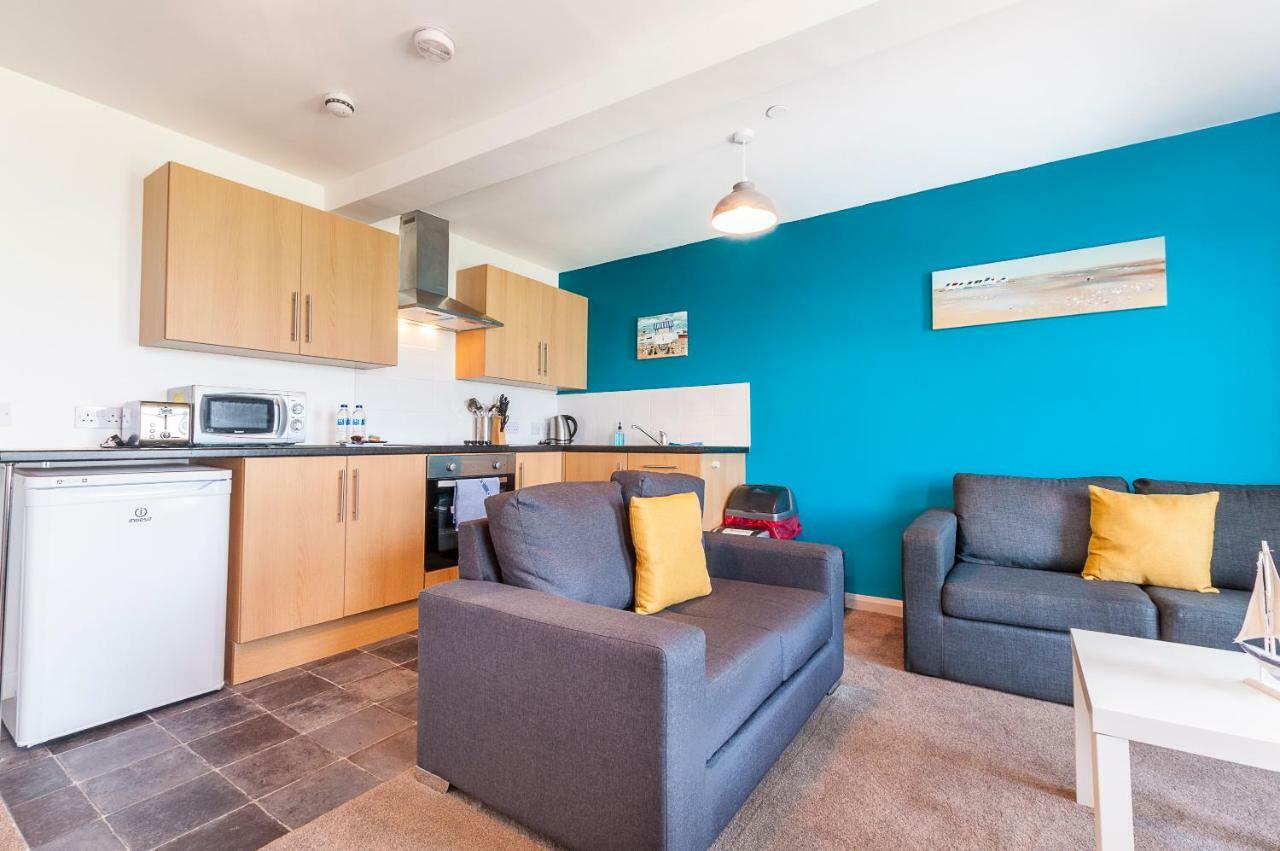 Five Way Apartments Пейнтон Экстерьер фото