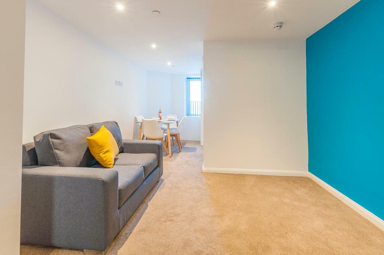 Five Way Apartments Пейнтон Экстерьер фото