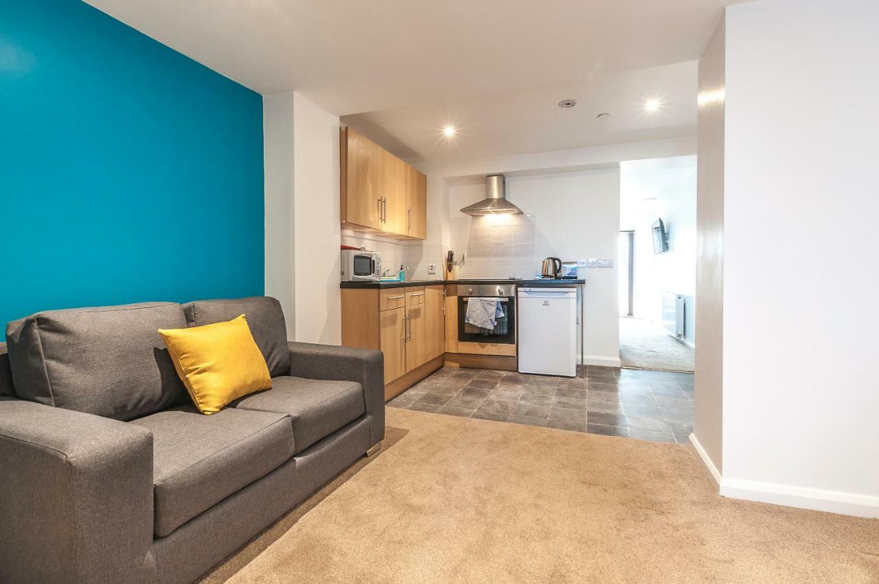 Five Way Apartments Пейнтон Экстерьер фото
